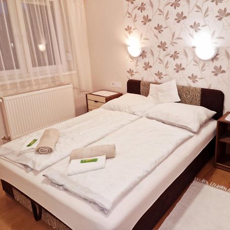 Beri Apartman Сиофок Екстериор снимка