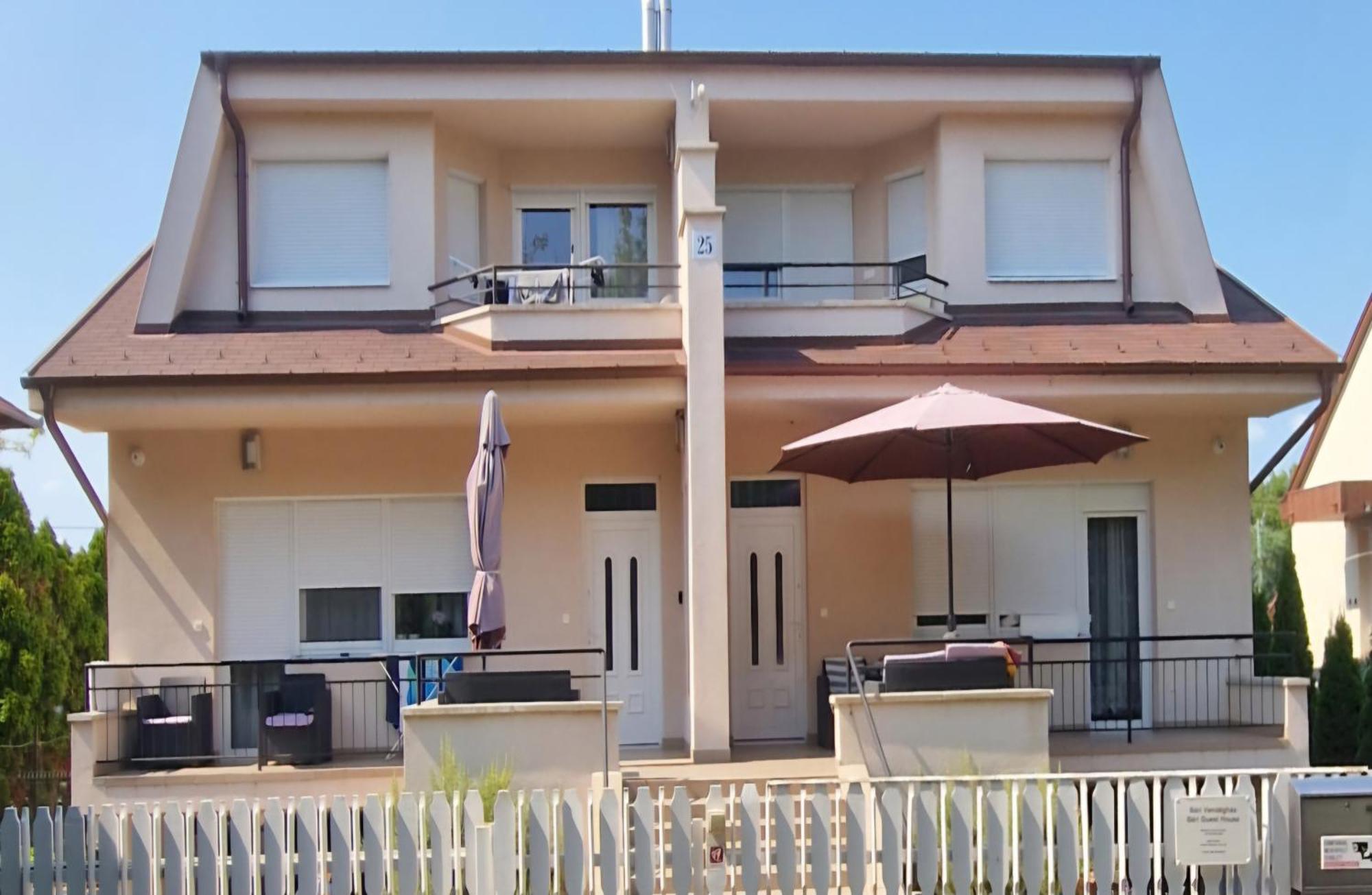 Beri Apartman Сиофок Екстериор снимка